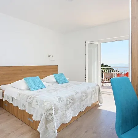 Apartments By The Sea Brela, Makarska - 6688 Exterior photo
