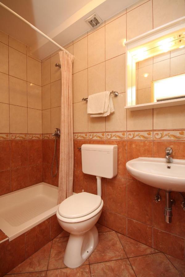 Apartman By The Sea Brela, Makarska - 6688 Brela